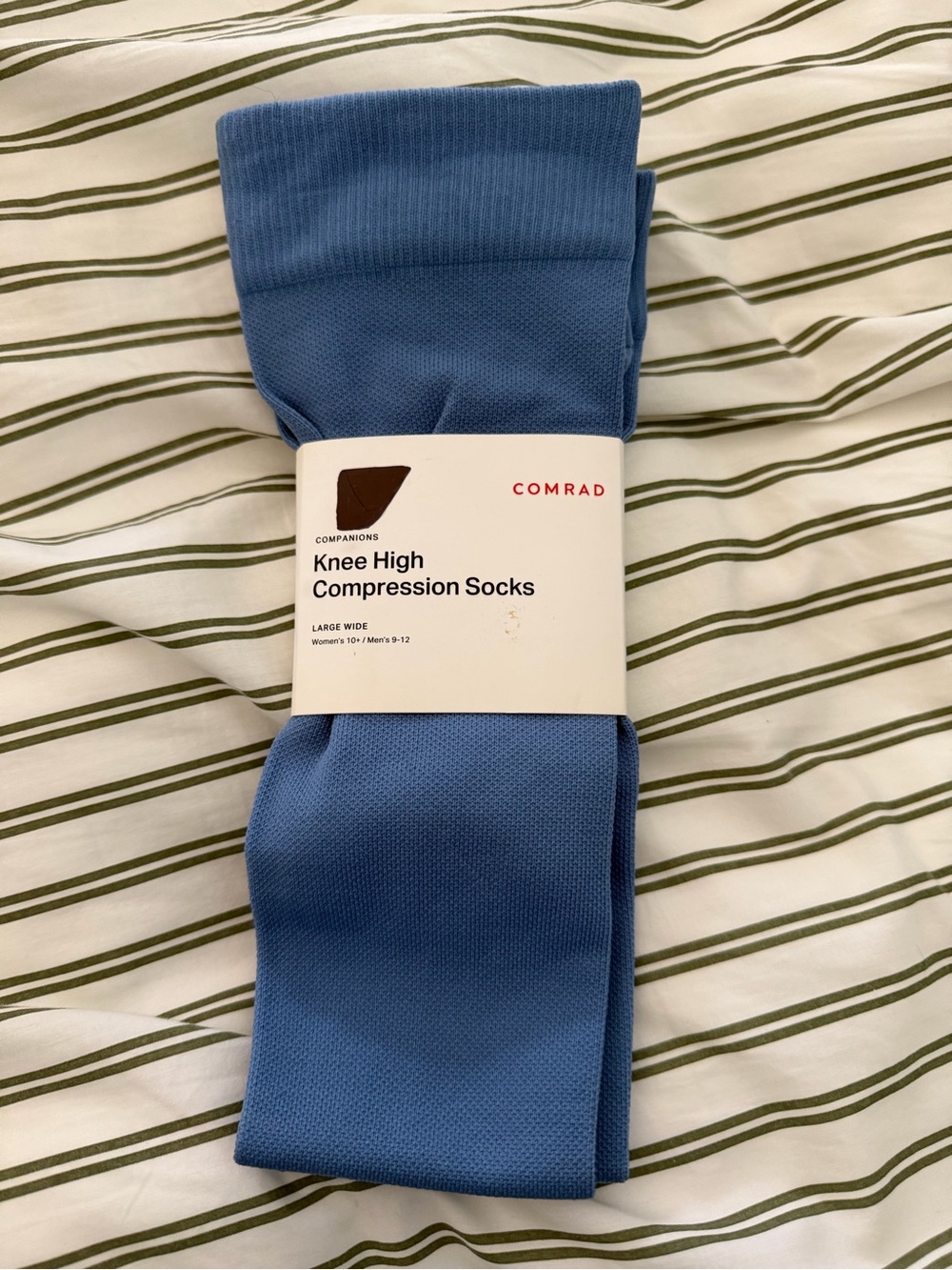 Comrad Knee High Compression Socks - Blue Large Wide NWT
